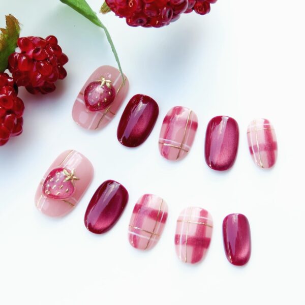 秋色ルビーと苺（Autumn Ruby Strawberry）